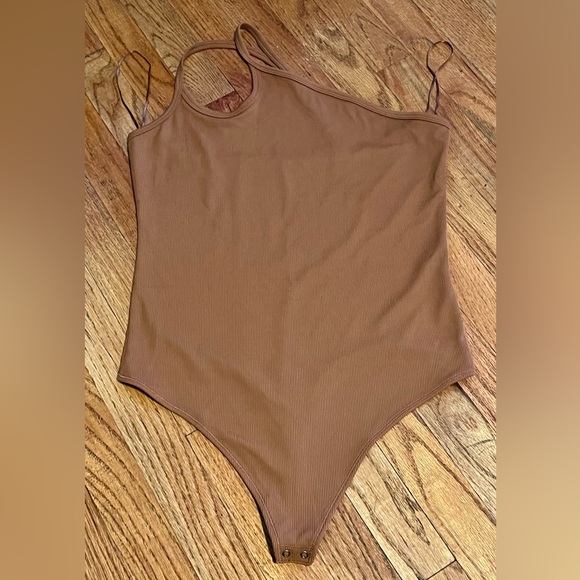 NWOT Abercrombie Bodysuit - Picture 1 of 4